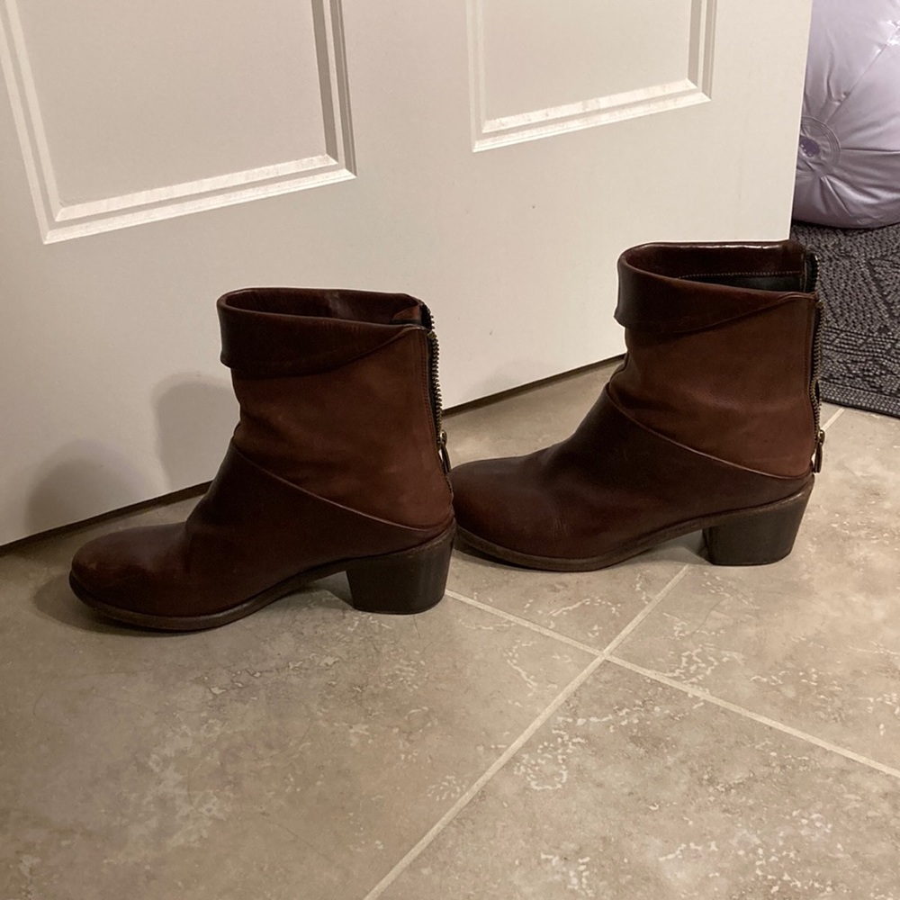 P. Monjo boots. Made in Spain